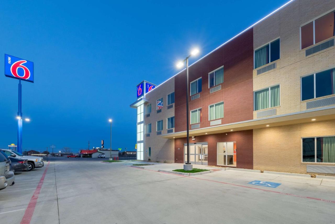 Motel 6 Fort Worth, Tx - North - Saginaw المظهر الخارجي الصورة
